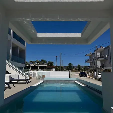 Modern Kallithea, Halkidiki *